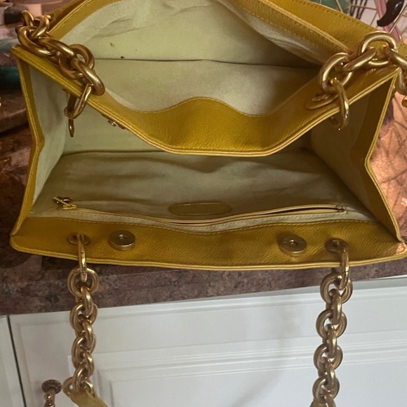 💛 Chanel 💛 yellow caviar shoulder tote vintage custom - Picture 15 of 15